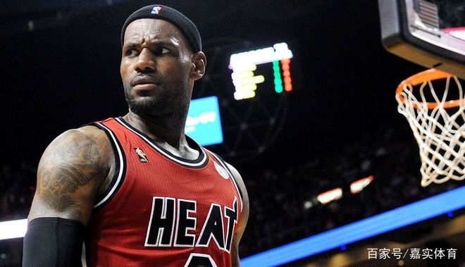 包含国际比赛日皇家马德里备战NBA常规赛，单刀错失细节曝光，质疑声仍在，资深球员宣示担当的词条